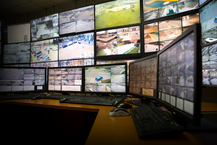 monitoring traffic wiith ai powered video analytics